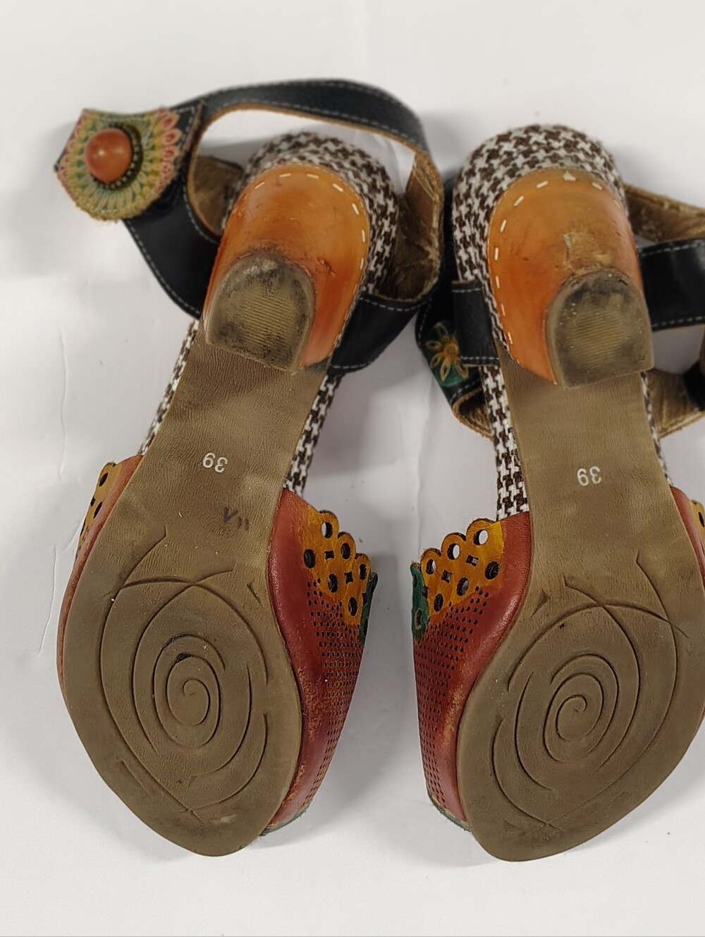 L'Artiste 'Jive' Boho-chic Heeled Rustic Sandal Camel Multi Women's Sz 9 GUC - Picture 10 of 12